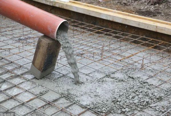 輕鋼型鋼結(jié)構(gòu)工程施工質(zhì)量問(wèn)題與預(yù)防措施(圖4) 地基制作