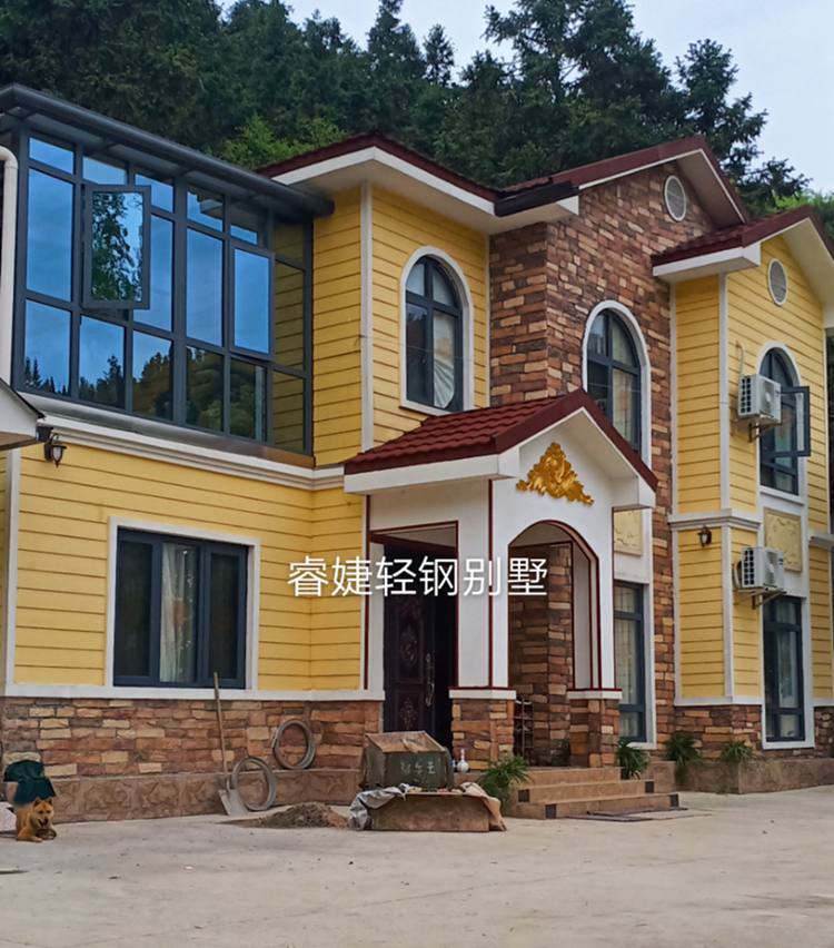 業(yè)界人員曝光輕鋼別墅,關(guān)于這點你一定要知道!(圖1) 睿婕輕鋼別墅