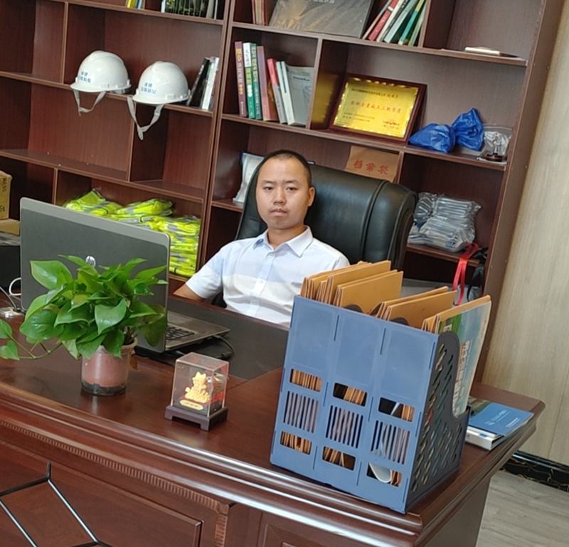 睿婕輕鋼別墅:公司合體成員致所有業主的一封家書(圖3) 睿婕董事長