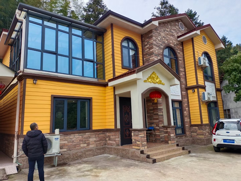 輕鋼別墅的建造時(shí)間比傳統(tǒng)房屋更短嗎？